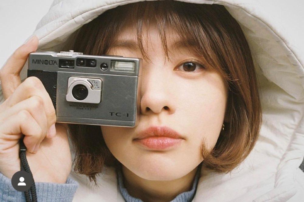 Tình mới của Jung Hae In: Thủ khoa diễn xuất, có bố là giám đốc-8