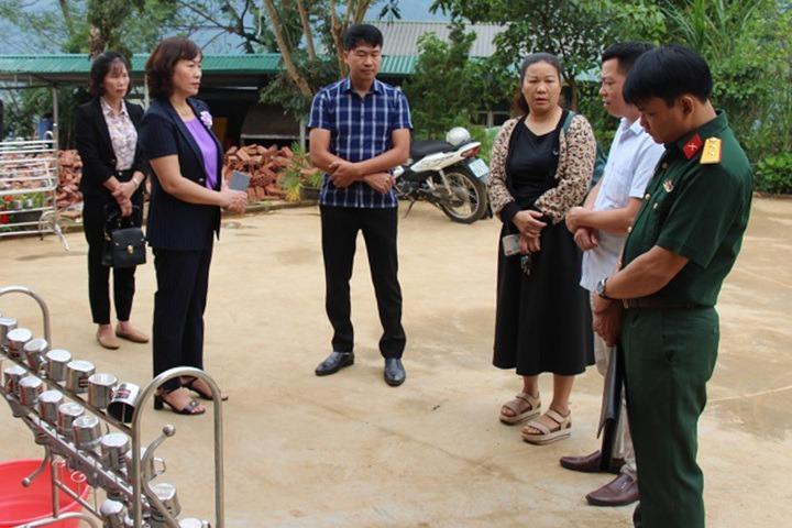 Học sinh ăn cơm với gừng: Kiểm điểm việc phát ngôn chưa chính xác của giáo viên-1