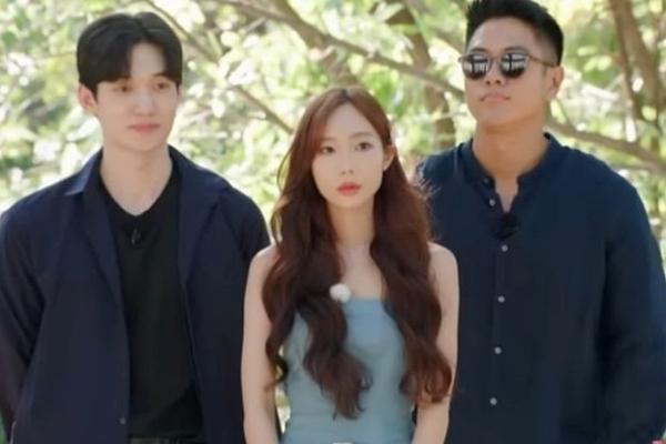 Nam nữ bế nhau, ép cơ thể vào nhau ở show hẹn hò trên sóng VTV gây phản cảm-6