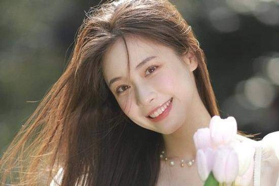 Đúng 12h30 trưa nay, thứ Hai 30/9/2024, 3 con giáp gánh vàng gánh bạc về nhà, tài lộc rực rỡ