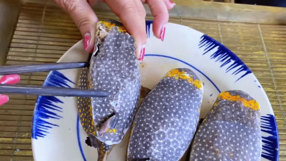 Đặc sản gà nước mặn ở Phú Yên giá tiền triệu, khách ‘đỏ mắt’ tìm mua-4