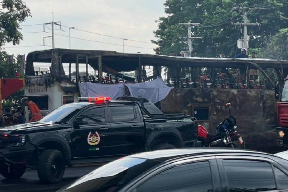 Cháy xe buýt ở Thái Lan, 25 học sinh và giáo viên có thể đã thiệt mạng-2