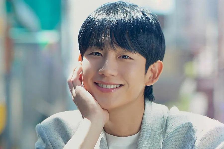 Jung Hae In chăm sóc Jung So Min đầy tình tứ, ngọt ngào-2