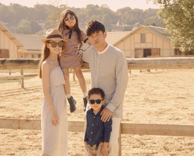 Thay vì ca hát giống bố, con trai Châu Kiệt Luân lại gây bão vì đam mê môn thể thao này-5