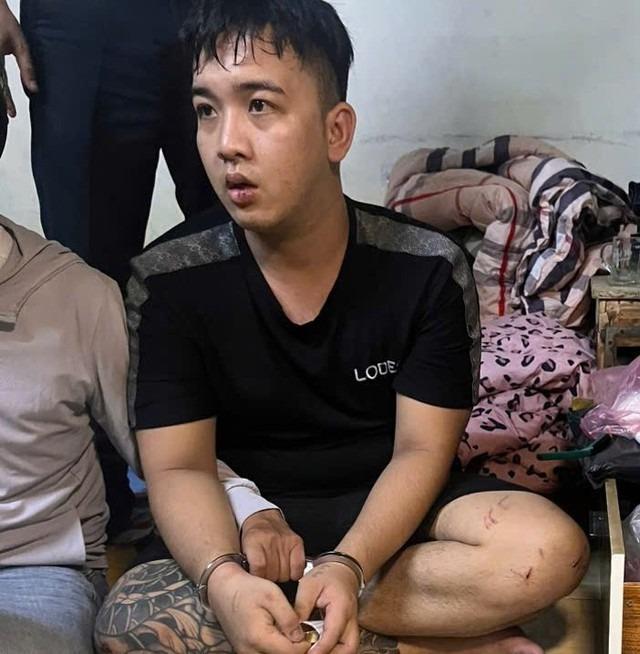 Lẩn trốn công an, nam thanh niên thay đổi ngoại hình, tăng 15 kg để buôn bán ma túy-1