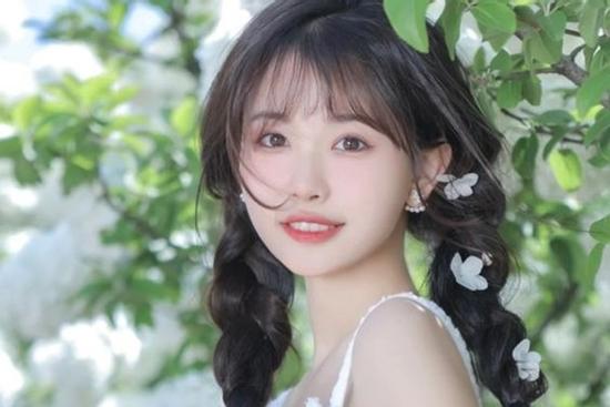 Cuối ngày hôm nay (4/10/2024), 3 con giáp ra ngoài sự nghiệp tăng tiến, phú quý trăm bề