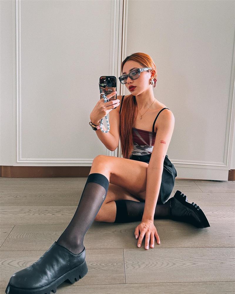 Ái nữ của tiếp viên giàu nhất Singapore’: Thuộc hội con nhà siêu giàu châu Á, hàng hiệu nhiều không có chỗ trưng-5