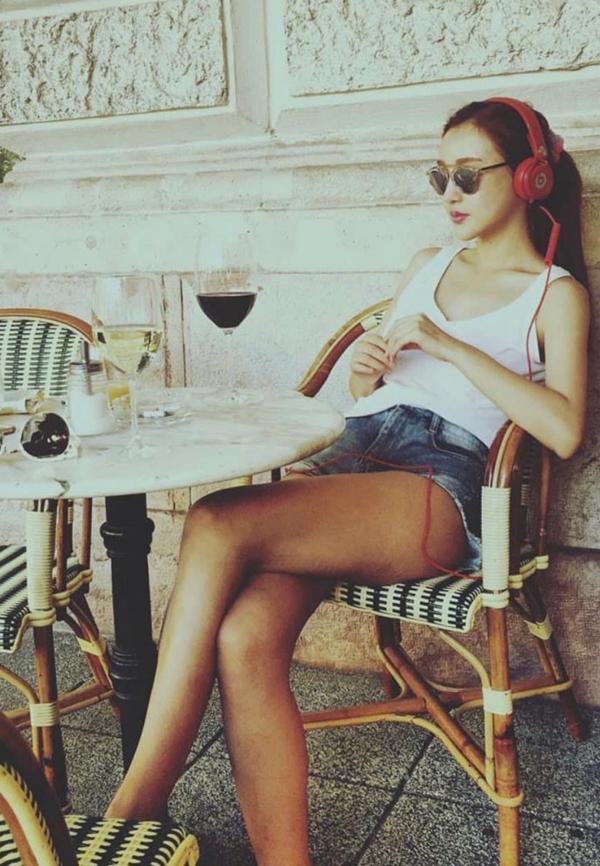 Nữ hoàng gợi cảm Lưu Vũ Kỳ: Đẹp nhờ dao kéo, bị đồng nghiệp sàm sỡ-13