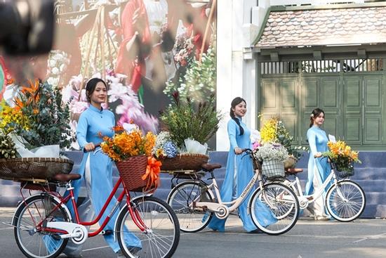 Thời tiết Hà Nội 3 ngày tới: Không khí lạnh tăng cường yếu, đêm se lạnh