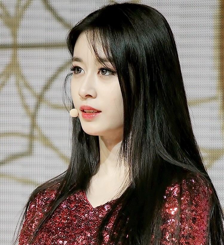 Jiyeon hai lần bị phản bội