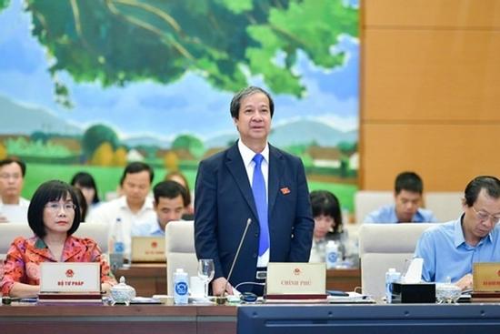 Đề xuất miễn học phí cho con nhà giáo