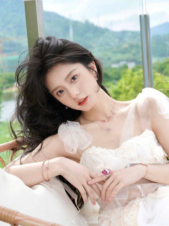 Cuối ngày 10/10/2024, 3 con giáp trúng số độc đắc, vận may bủa vây-1