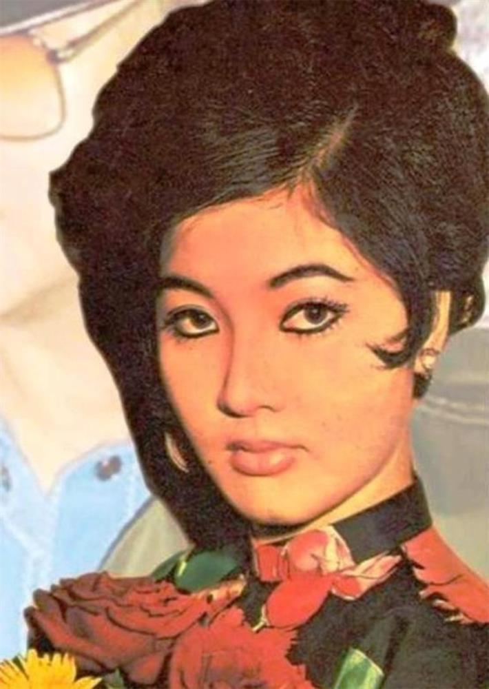 Nữ NSƯT từng là tuyệt đỉnh giai nhân, nhận cả cân vàng cho mỗi vai diễn là ai?-3