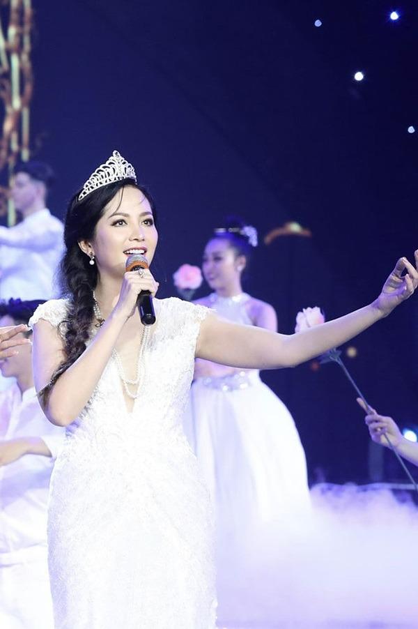 Mỹ nhân 2 lần đăng quang Hoa hậu Việt Nam nhưng vẫn rời showbiz, cuộc sống hiện thế nào?-12