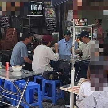 MC quốc dân Yoo Jae Suk và dàn sao Hàn ăn phở, dạo phố Hà Nội-3