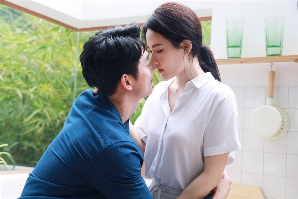 3 tiểu tam ngây thơ nhận nhiều gạch đá trên phim Việt và Hàn-2