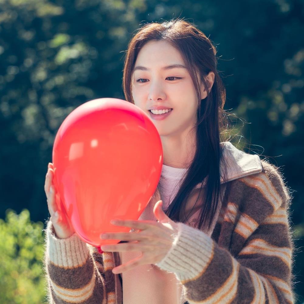 3 tiểu tam ngây thơ nhận nhiều gạch đá trên phim Việt và Hàn-4