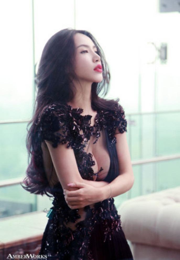 Phan Sương Sương: Tung ảnh nóng với bạn trai, sự nghiệp hết thời-6