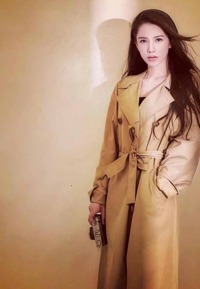 Phan Sương Sương: Tung ảnh nóng với bạn trai, sự nghiệp hết thời-7