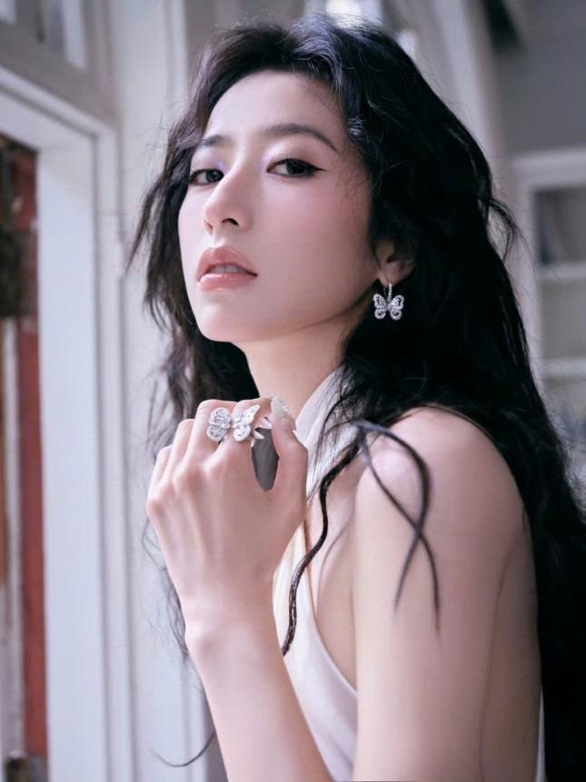 Châu Vũ Đồng bị chỉ trích khắp mạng xã hội-2