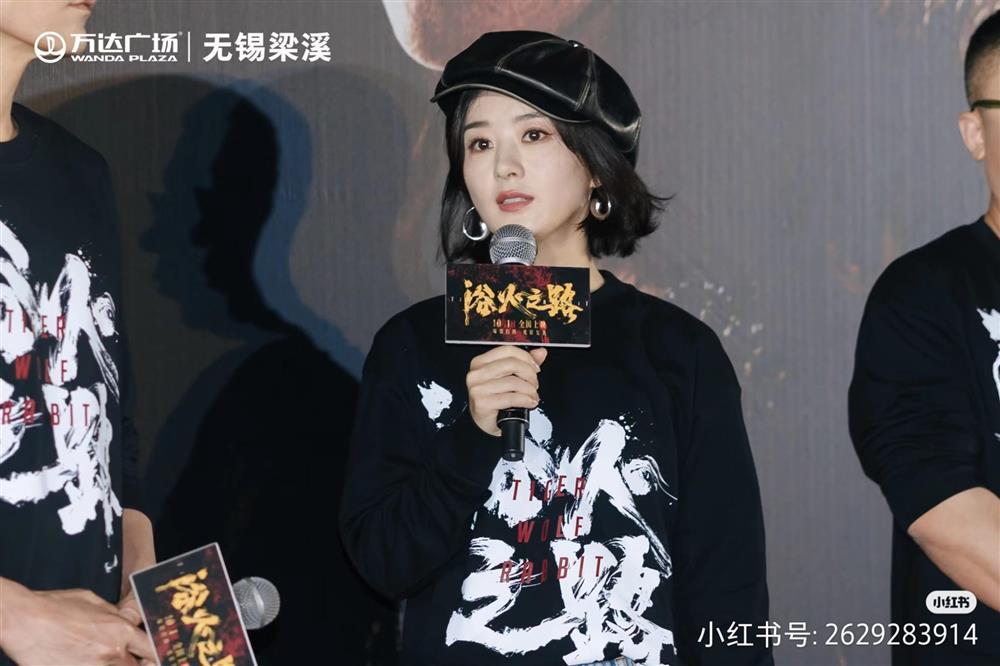 Cáp Ni Khắc Tư từng khóc hết nước mắt vì lộ clip nóng với Huỳnh Hiểu Minh-6