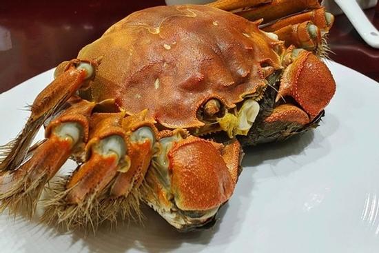 Loại cua 'quý tộc' của Trung Quốc trở thành món ăn bình dân tại Việt Nam
