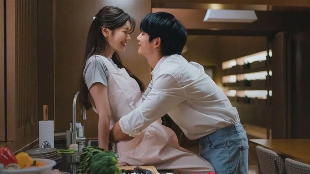 Thực hư chuyện phim giả tình thật của Jung So Min và bạn diễn Jung Hae In-1