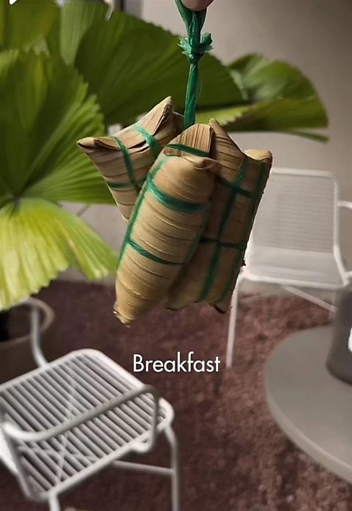 Gắn Labubu xưa rồi diễm ơi, giờ GenZ Việt treo tinh hoa ẩm thực dân tộc lên túi rồi này!-6