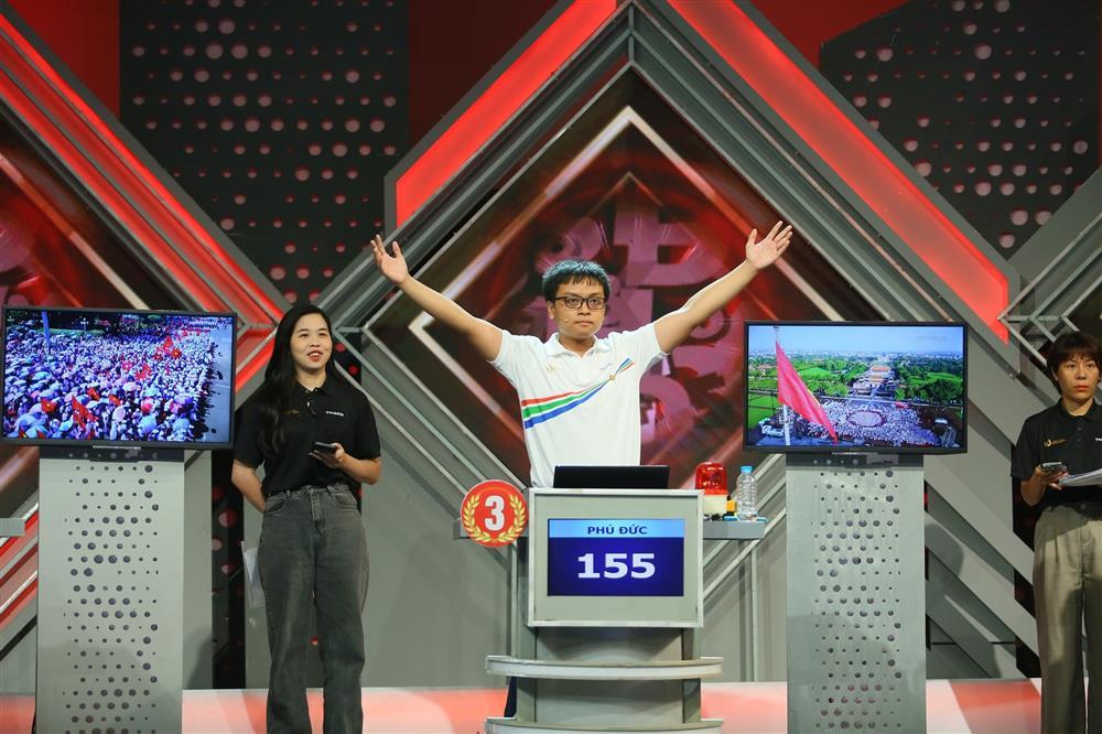 Quán quân Đường lên đỉnh Olympia: Em đọc những lời chỉ trích trên mạng chủ yếu để giải trí-1