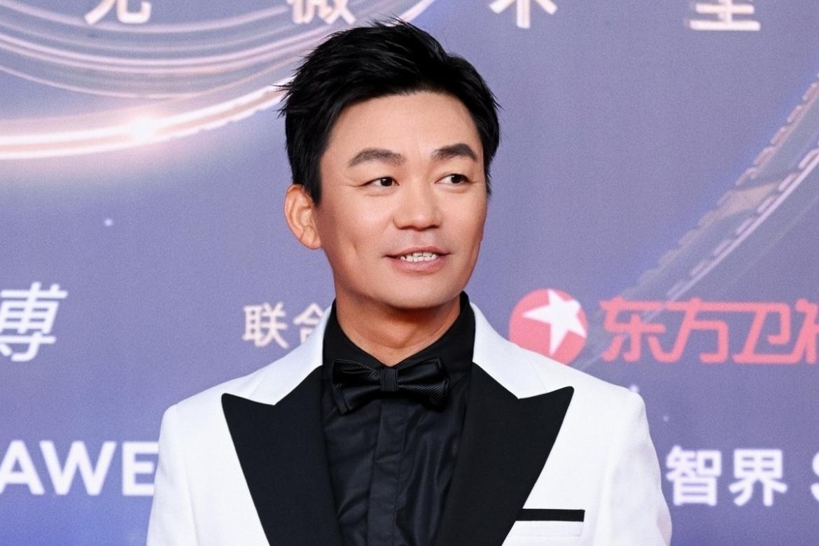 Sao nam hạng A bị tố lừa đảo 385 tỷ, nhân cách khiến công chúng ngỡ ngàng-4