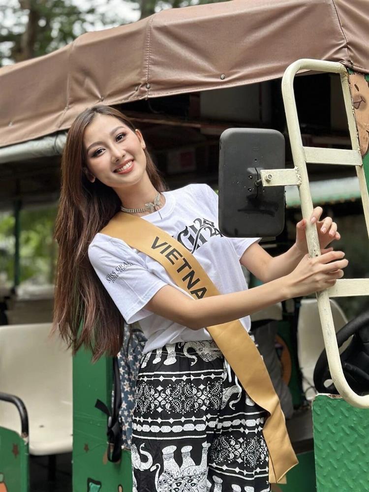 Hoa hậu Quế Anh mặc áo yếm, hát ‘Đất nước lời ru’ ở Miss Grand International-6