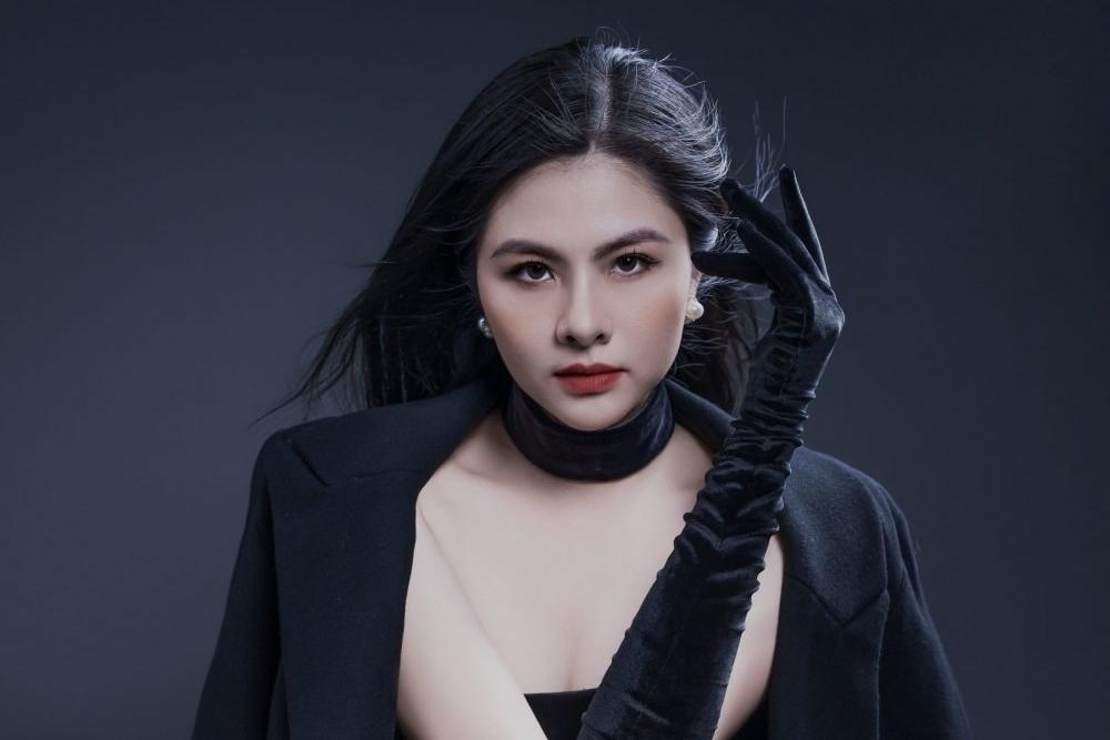 Vân Trang khoe con trai mới sinh là bản sao của ba doanh nhân, biểu cảm của nhóc tỳ gây chú ý-4