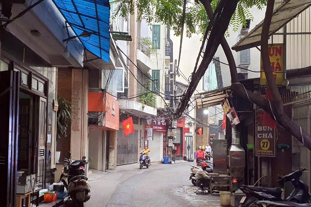 Điều tra người đàn ông nghi uống thuốc trừ sâu tự tử trong nhà nghỉ-2