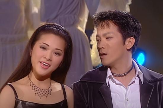 Nam ca sĩ đắt show nhất: Bị nói điệu quá vì thay đồ nhiều hơn cả ca sĩ nữ và lý do phía sau