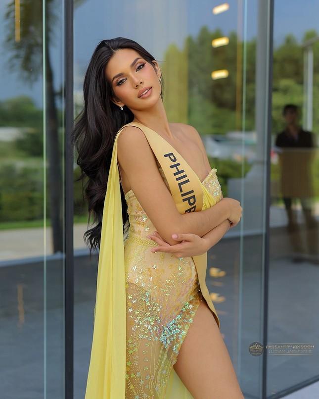 Fan sắc đẹp Philippines bị cảnh cáo-1