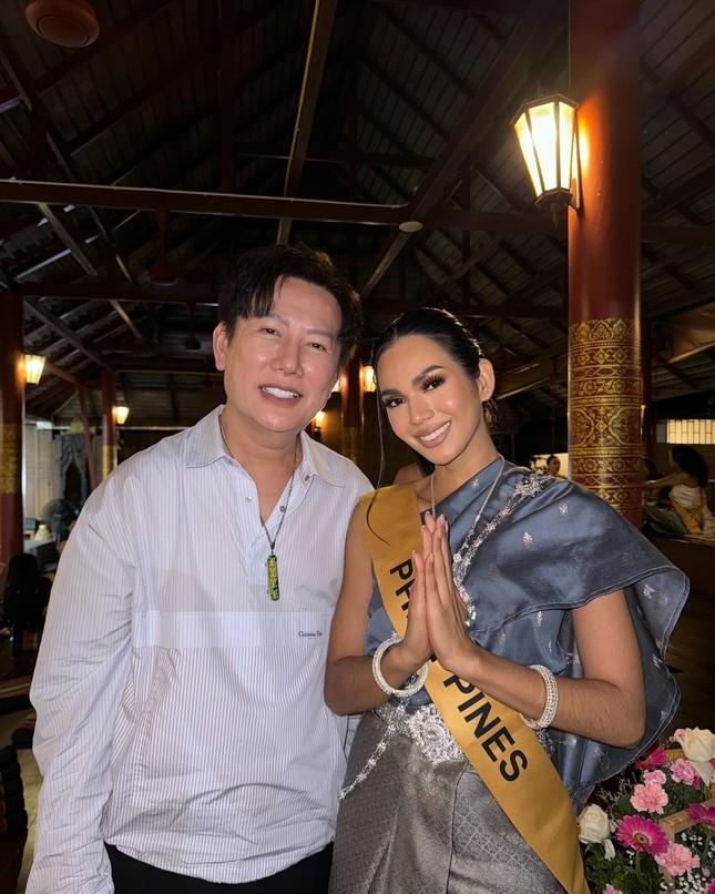 Fan sắc đẹp Philippines bị cảnh cáo-2