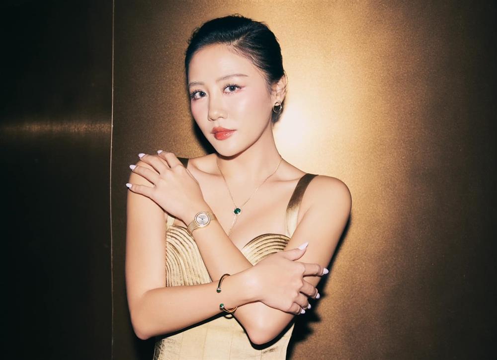 Văn Mai Hương: An toàn, bình yên… yêu như vậy hơi chán-2