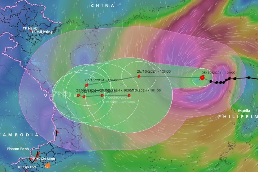 Bão số 6 khả năng tiến sát bờ biển miền Trung, trọng tâm mưa lớn ở 5 tỉnh-5