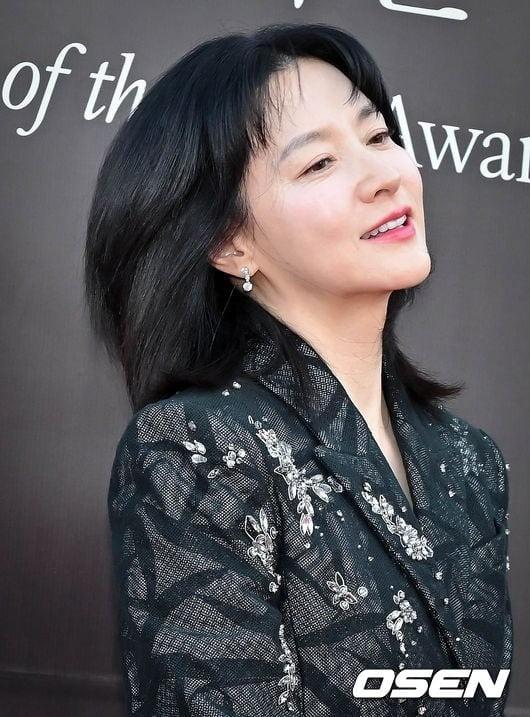 Vợ chồng Lee Young Ae gây bất ngờ-4