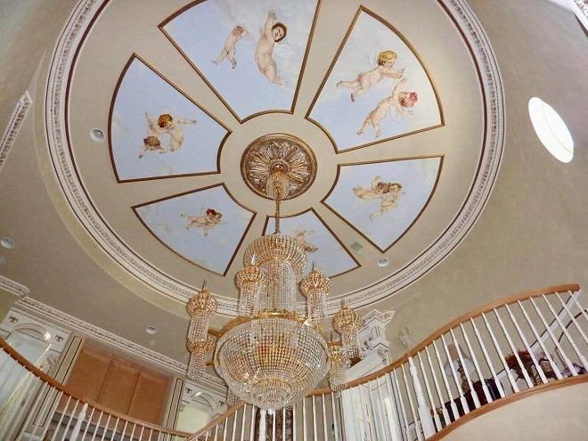 Cơ ngơi đẹp ngỡ ngàng và những căn phòng đặc biệt của nữ ca sĩ chuyển giới đầu tiên tại Việt Nam
