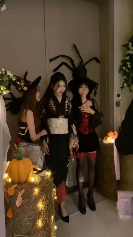 Tiệc Halloween nhà rich kid Gia Kỳ sang chảnh cỡ nào mà ai cũng muốn xin một vé tham dự?-4