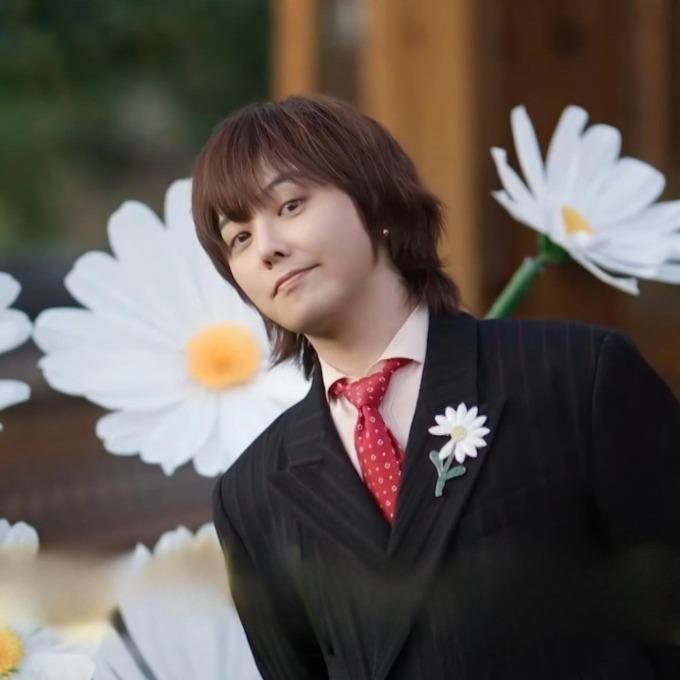 Sau ồn ào nghi dùng ma túy, G-Dragon vượt qua khủng hoảng nhờ vào 2 thứ-2