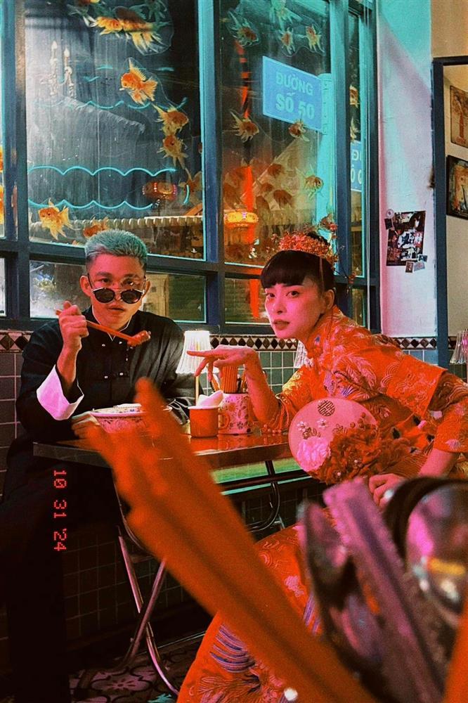 Nghệ sĩ Việt hóa trang Hoàn Châu cách cách, thủy thủ Mặt Trăng tối Halloween-7