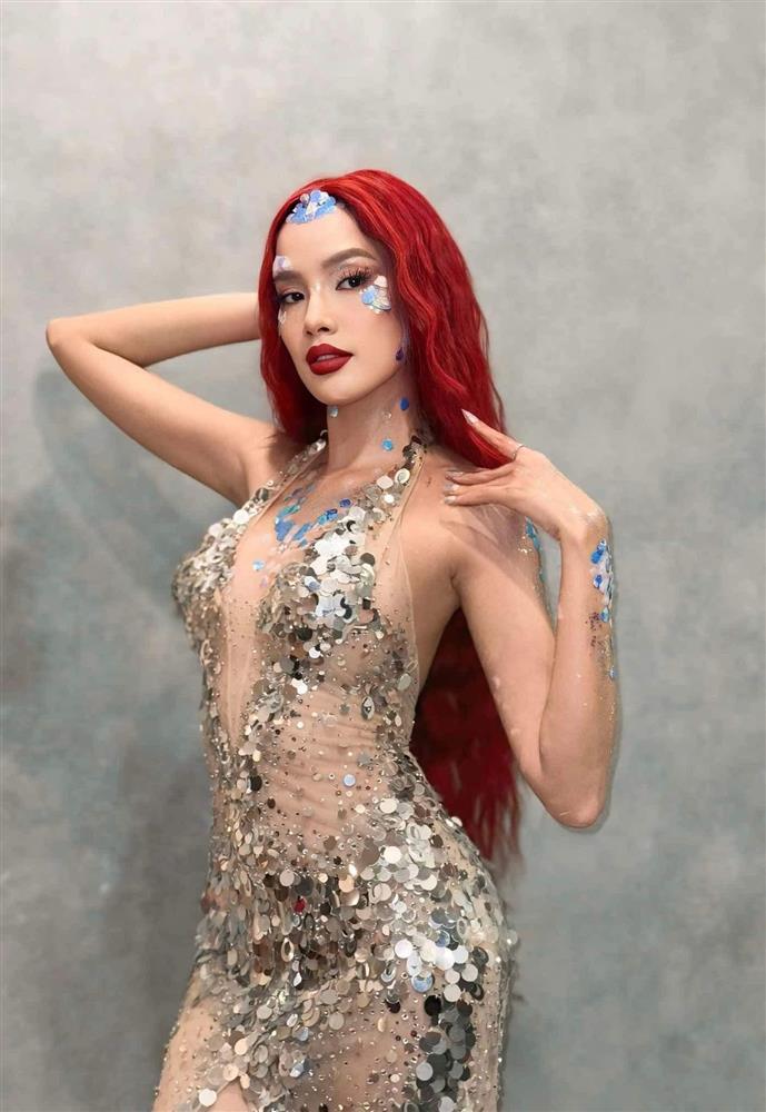 Nghệ sĩ Việt hóa trang Hoàn Châu cách cách, thủy thủ Mặt Trăng tối Halloween-8