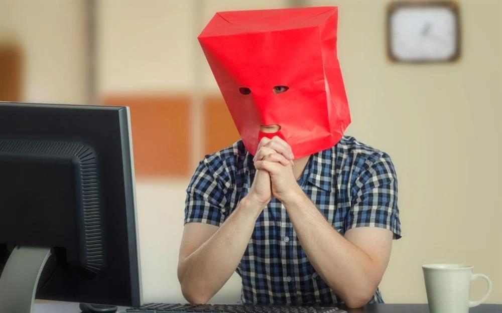 6 dấu hiệu của người chồng thiếu tự tin-1