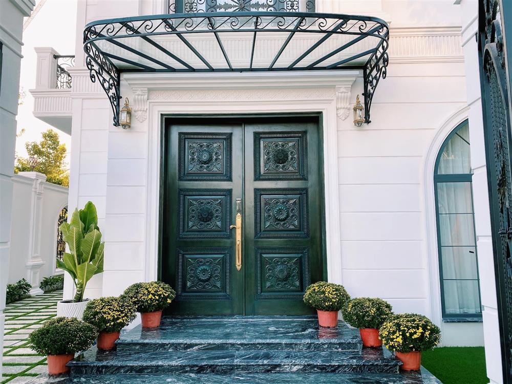 Anh tài Đăng Khôi và vợ khoe nơi đặc biệt nhất trong biệt thự triệu đô-13