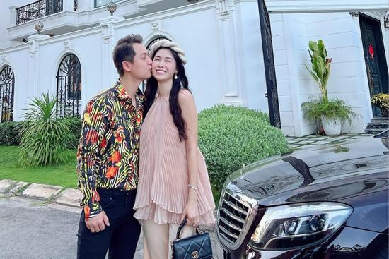 'Anh tài' Đăng Khôi và vợ khoe nơi đặc biệt nhất trong biệt thự triệu đô