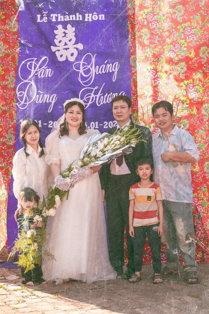 20 năm ấp ủ, cặp đôi Ninh Bình có bộ ảnh cưới độc đáo gây bão mạng-7