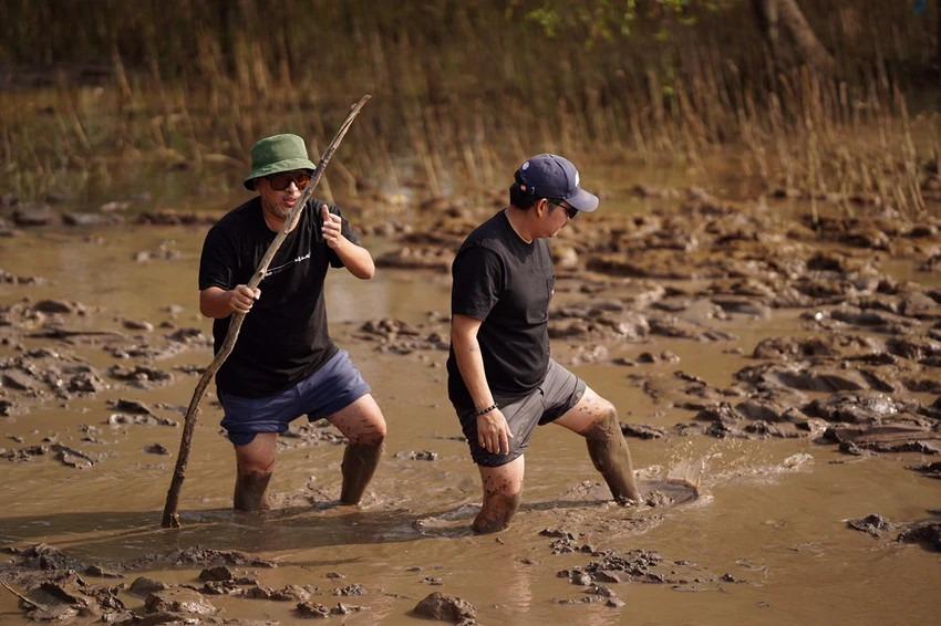 Đạo diễn nổi tiếng làm phim trăm tỷ và mối tình với chị đẹp kém 11 tuổi-8