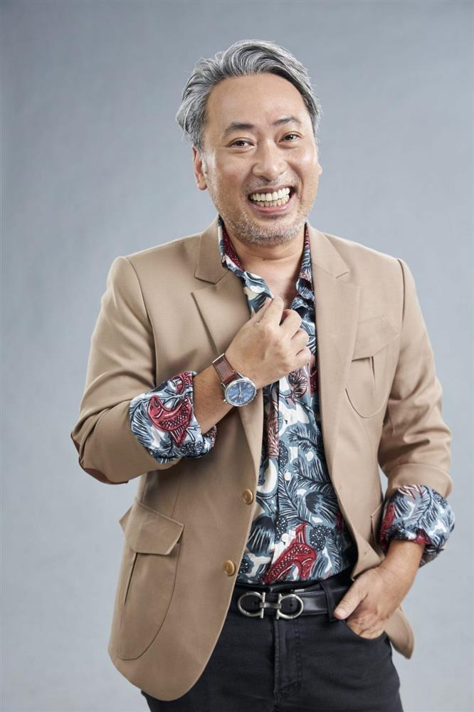 Đạo diễn nổi tiếng làm phim trăm tỷ và mối tình với chị đẹp kém 11 tuổi-9